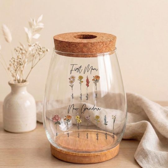 Discover First Mom Now Grandma Vase Glass Bulb Vase, Grandma's Garden Gift, Personalized Birth Month Flower Vase, Mothers Day Gift from Kids
