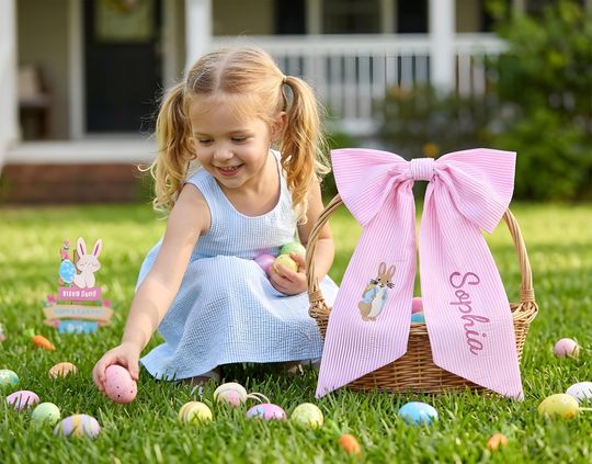 Personalized Seersucker Easter Basket Bow, Monogrammed Bunny Design, Spring Easter Decoration