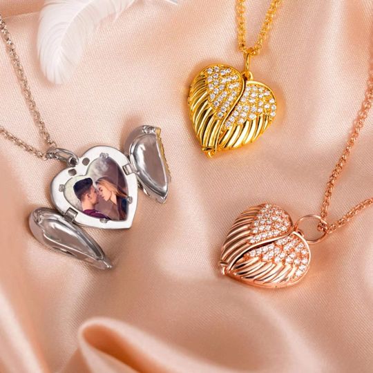 Personalized Angel Wings Heart Photo Locket Necklace, Heart Picture Pendant Keepsake, Memorial Jewelry, Gifts for Women Mom Wife
