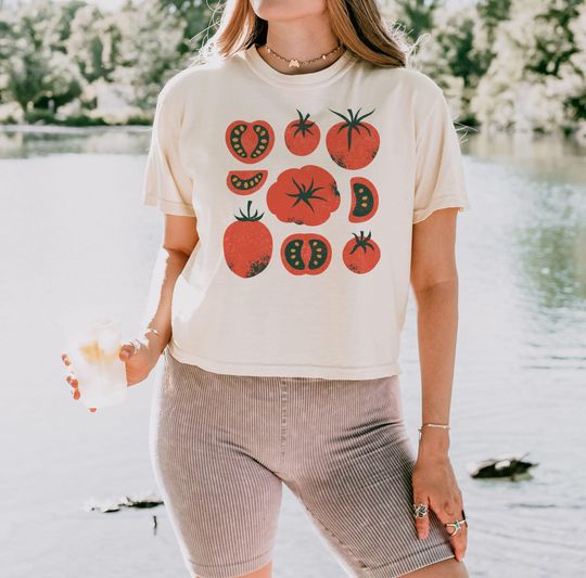 Tomato Crop Top, Tomato Girl Summer, Summer Cropped Tee, Retro Crops, Vintage Aesthetic, Garden Shirt, Boxy Tee