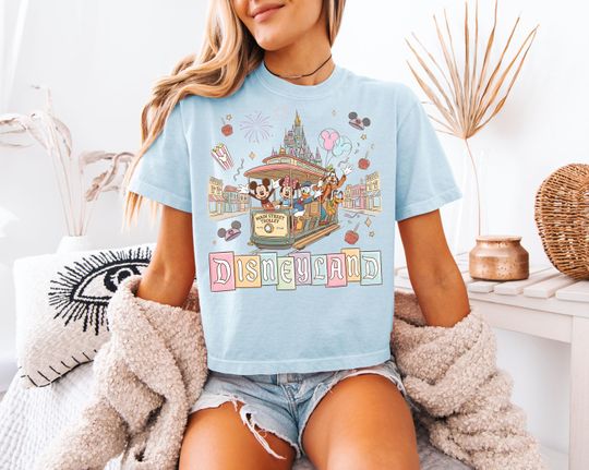 Discover Disneyland Boxy T-Shirt - Vintage Disney Mickey Friends Comfort Colors Tee