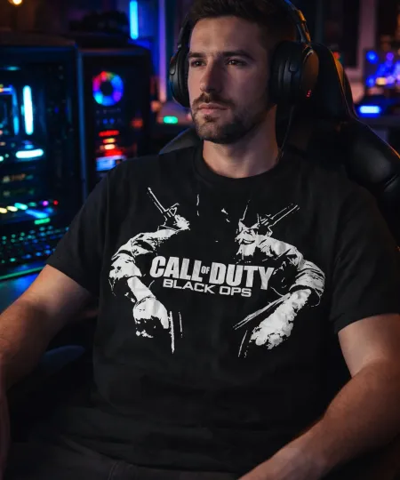 Discover Call of Duty Vintage Gamer T-Shirt
