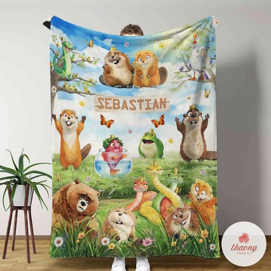 Discover Personalized Hoppers blanket, Custom Name Mabel King George Loaf Tom Lizard Disney Blanket, Birthday Girl Boy gift blanket