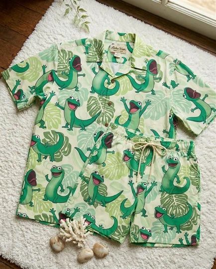 Discover Tom Lizard Hawaiian Shirt and Shorts, Vintage Summer Hopper Set, Funny Meme Cartoon Shirt, Summer Vacation, Disneyland Gift For Him