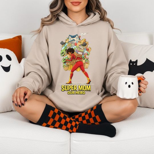Discover Super Mom Power Hoodie, Daily Life Superhero Sweatshirt Unisex Graphic Pullover Family Design