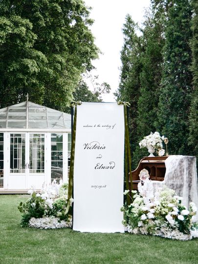 Discover Elegant Wedding Sign, Custom Outdoor Garden Banner, Personalized Fabric Entrance Decor