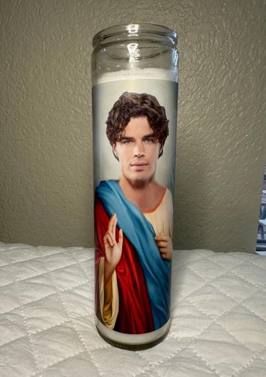 Nic Saint Candle
