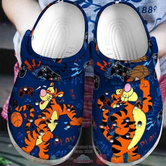Tigger Winnie The Pooh Cartoon Clog Shoes, Clogs Shoes For Men Women and Kid
