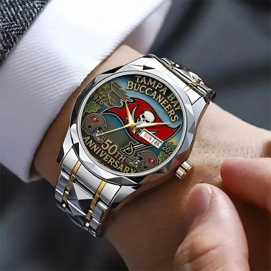 Discover Personalized Tampa Bay Football Buccaneerss Team Men Alloy Luxury Quartz Watch