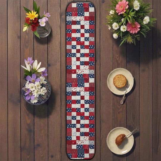 Patriotic Red White and Blue Quilted Table Runner, American Star Patchwork Quilt Table Decor, Fourth of July Memorial Day Dining Centerpiece