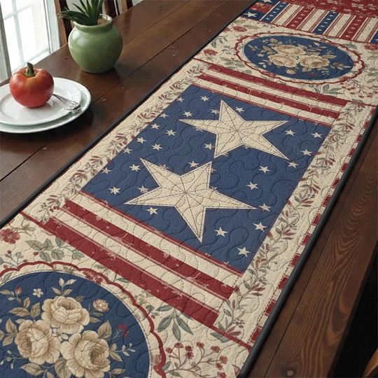 Patriotic Star Quilted Table Runner, Red Blue Floral Wreath Table Decor, Americana Patchwork Quilt, Farmhouse Independence Day Home Decor