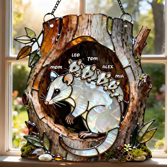 Discover Opossum Mom Suncatcher Ornament - Personalized Gifts For Mother