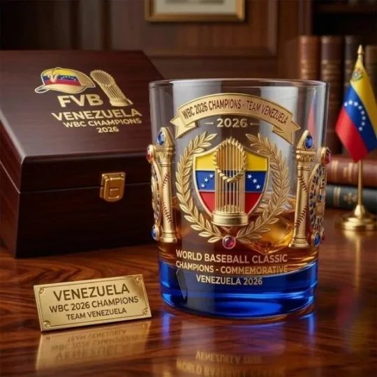 Discover Venezuela WBCC 2026 Champions Whiskey Glass