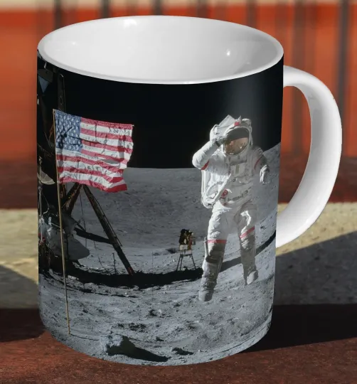 Discover Apollo 11 Moon Landing Ceramic Mug for Tea and Coffee