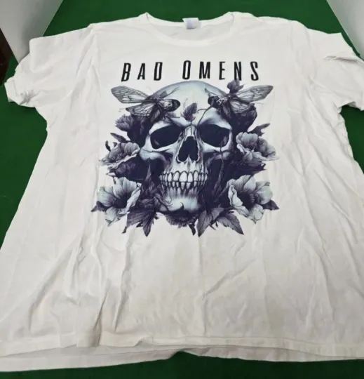 Discover White Skull Moth Bad Omens XXL T-Shirt with Blue Rose Design