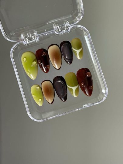 Ombre Green Press On Nails: Hand Painted 3D Y2K Faux Acrylic Nails