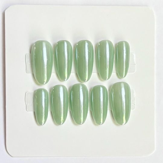 Dewy Finish Mint Jelly Press On Nails | Glazed Light Green Pastel Set