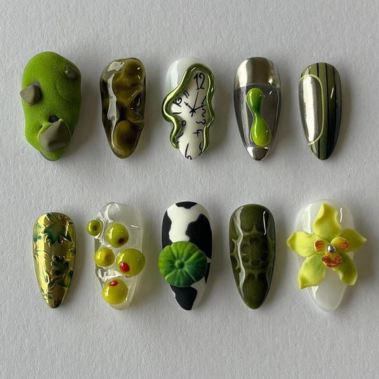 Abstract Green Mix & Match Press On Nails: Y2K Maximalist Avant Garde Fake Nails