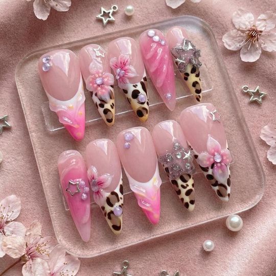 Luxury 3D Y2K Leopard Press On Nails: Pink Floral & Star Gyaru Stiletto Set