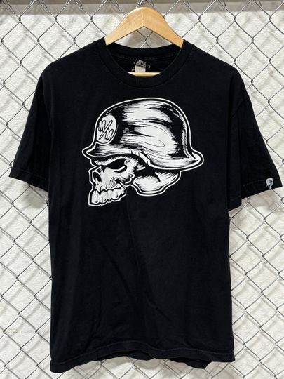 Discover Vintage Y2K Metal Mulisha Skull Logo Graphic Tee