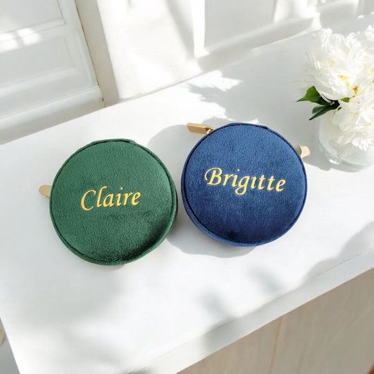Explore Velvet Jewelry Boxes