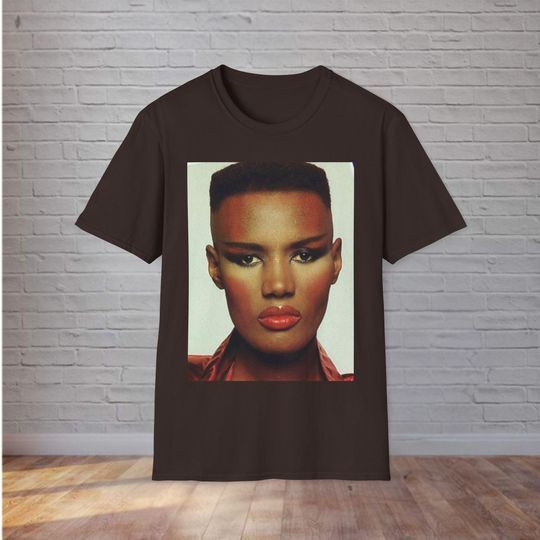 Grace Jones Candid Beauty T-Shirt, 80s Pop, Fashion, Singer, Jamaica