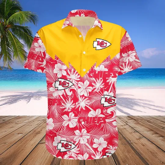Kansas City Chiefs Tropical Seamless Short Sleeve Button Up Hawaiian Shirt