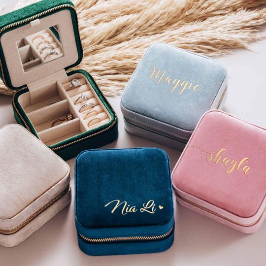 Custom Velvet Jewelry Box for Her, Bridesmaid Proposal, Bridal Shower, Square