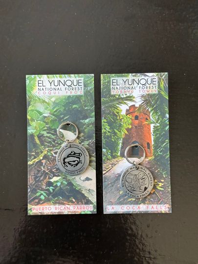 El Yunque National Forest Token Coin Keychain Zipper Pull 1pc Landmark Rain Forest Puerto Rico WaterFall Adventure Hiking Frog Parrot Falls
