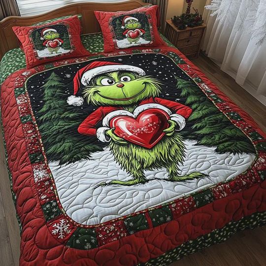 Discover funny character Heart Christmas Bedding Set 3 Piece Quilted Blanket Holiday Border Decor Xmas Quilt Set Festive Bedroom Gift for funny character Lovers Kids