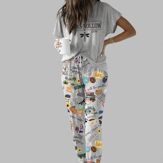 Stars Hollow-Inspired Casual Pajama Set for Women, Coffee and Book Lover Print Loungewear, Fun Pajama Set for Fans of Gilmore Girls