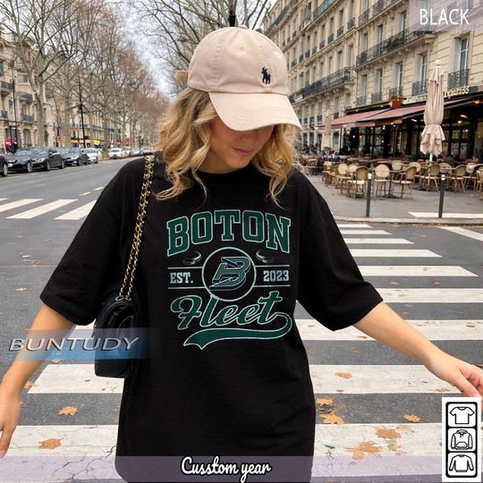 Discover Vintage Boston Fleet T-shirt, Fleet Crewneck, Boston Hockey Fan shirt, Hockey Women, Retro 90s Fleet
