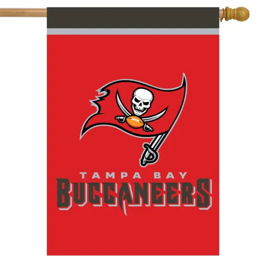 Sparo Tampa Bay Buccaneers Football House Flag
