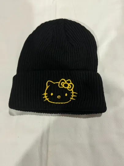 Hello Kitty Knitted Beanie Hat