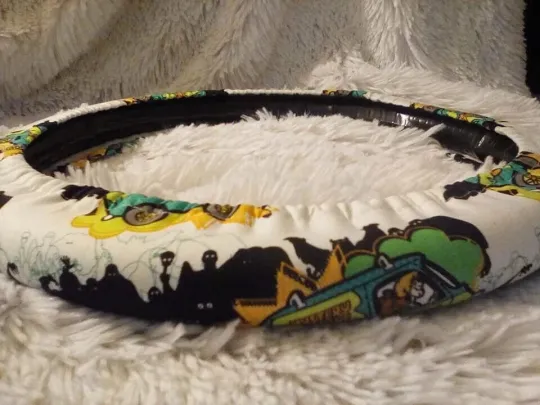 Discover Scooby Doo Mystery Machine Car Truck Steering Wheel Cover
