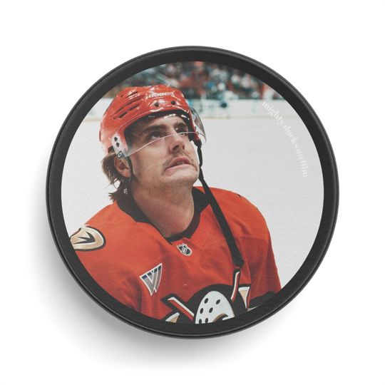 Hockey Puck - Leo