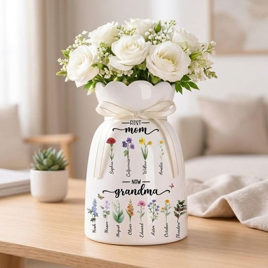 Custom First Mom Now Grandma Ceramic Flower Vase, Birth Month Flower Vase, Grandmas Garden Vase, Birthday Gift for Mom Nana,Mothers Day Gift