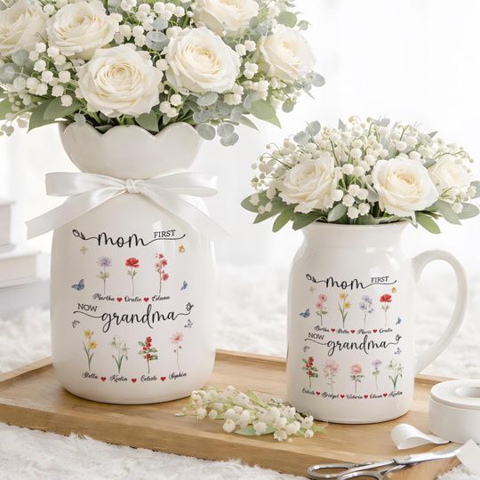 Personalized Birth Flower Vase for Grandma, Custom Nana Gift, Ceramic Mothers Day Vase, Birth Month Flower Decor