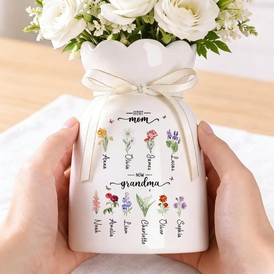 First Mom Now Grandma Ceramic Vase, Custom Birth Flower Garden Vase with Kids Names, Personalized Gift for Nana Mimi, Mother's Day Gift
