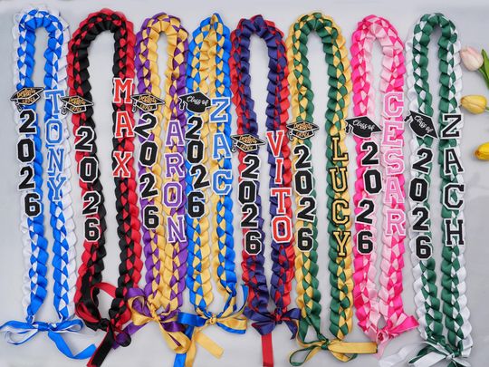 Graduation Lei 2026 with Name, Gift for Graduates, Class of 2026 Graduation Lei, Personalized Ribbon Lei, Beat graduation gift