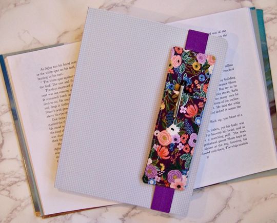 Elastic Pen Holder for Notebooks: Journal Accessory