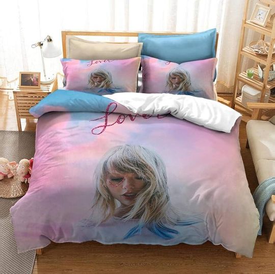 Discover Swift Love Bedding Set