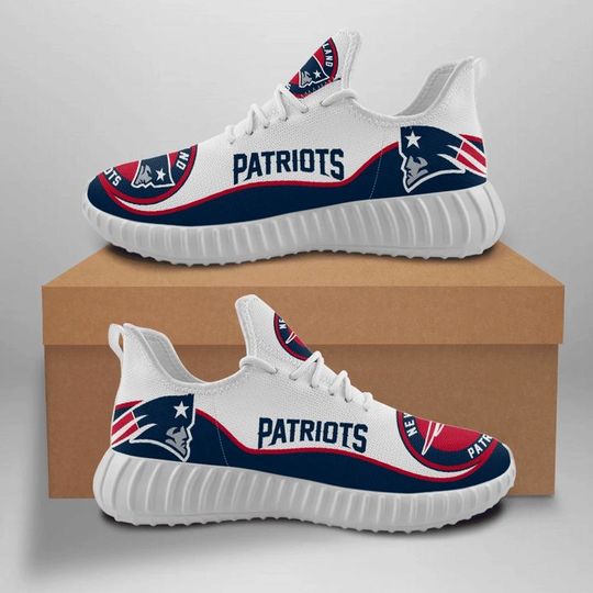 Discover football New England Patriots White Logo Reze Sneakers