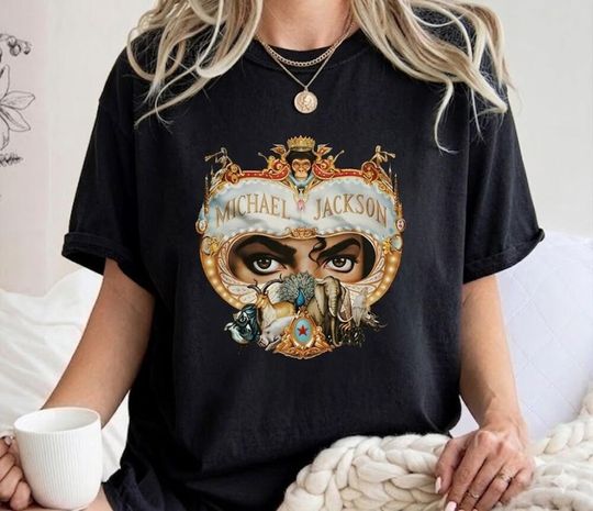 Discover Michael Jackson King of Pop Retro 90s Music Tee