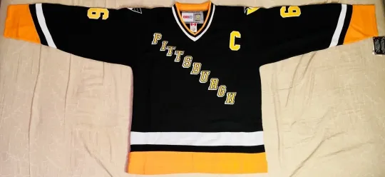 Discover 1995 Mario Lemieux Pittsburgh Penguins Alternate Black Hockey Jersey