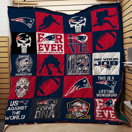 Discover football New England Patriots Blanket