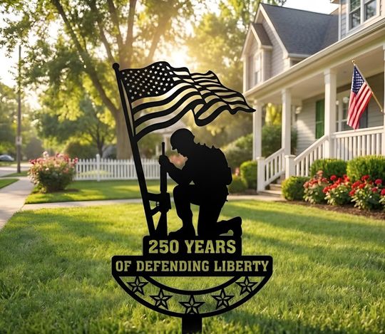 250 Years Metal Garden Stake Soldier Kneeling Metal Memorial Stake, Patrioti GIft, 4th of July Gift Sympathy Gift