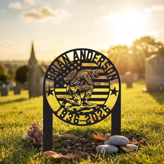 Military Memorial Metal Yard Stake, Custom Soldier Tribute Sign, Fallen Hero Remembrance Plaque, Memorial Soldier Kneeling Metal Sign