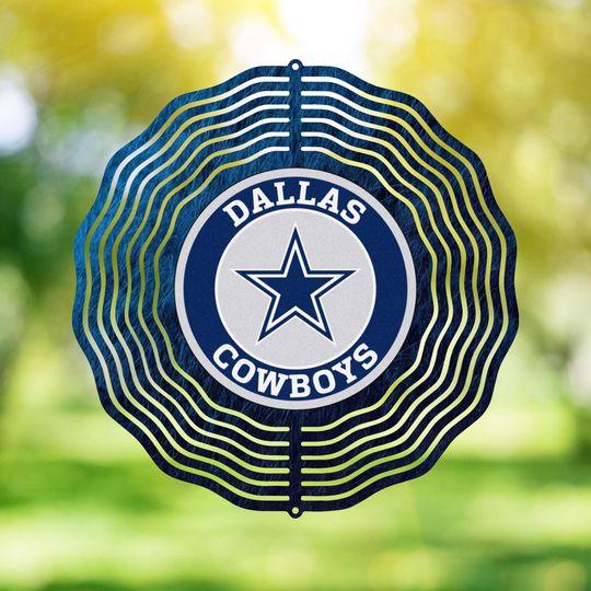Dallas Cowboys Wind Spinner: Football Yard Decor