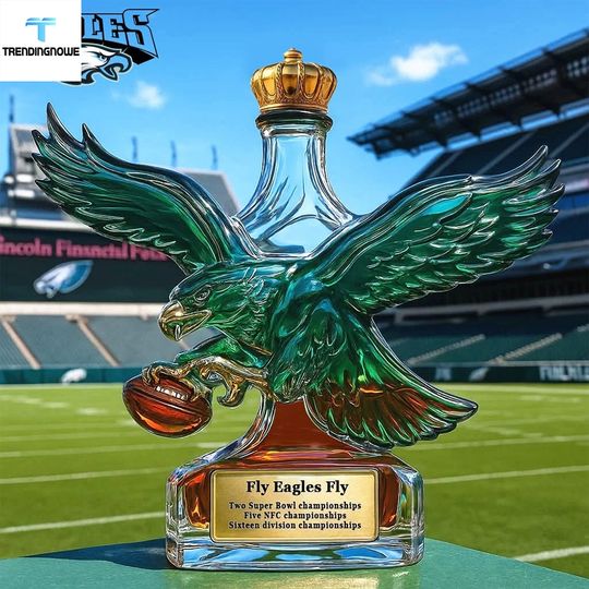 Philadelphia Eagles Fly Eagles Fly Football Trophy Decanter Whiskey Bottle